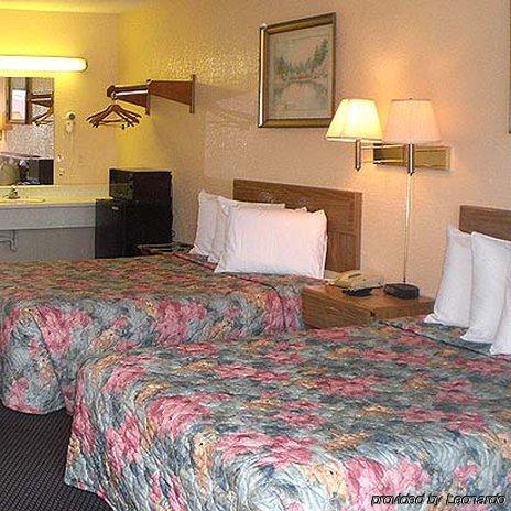Super 7 Inn-Siloam Springs Bilik gambar